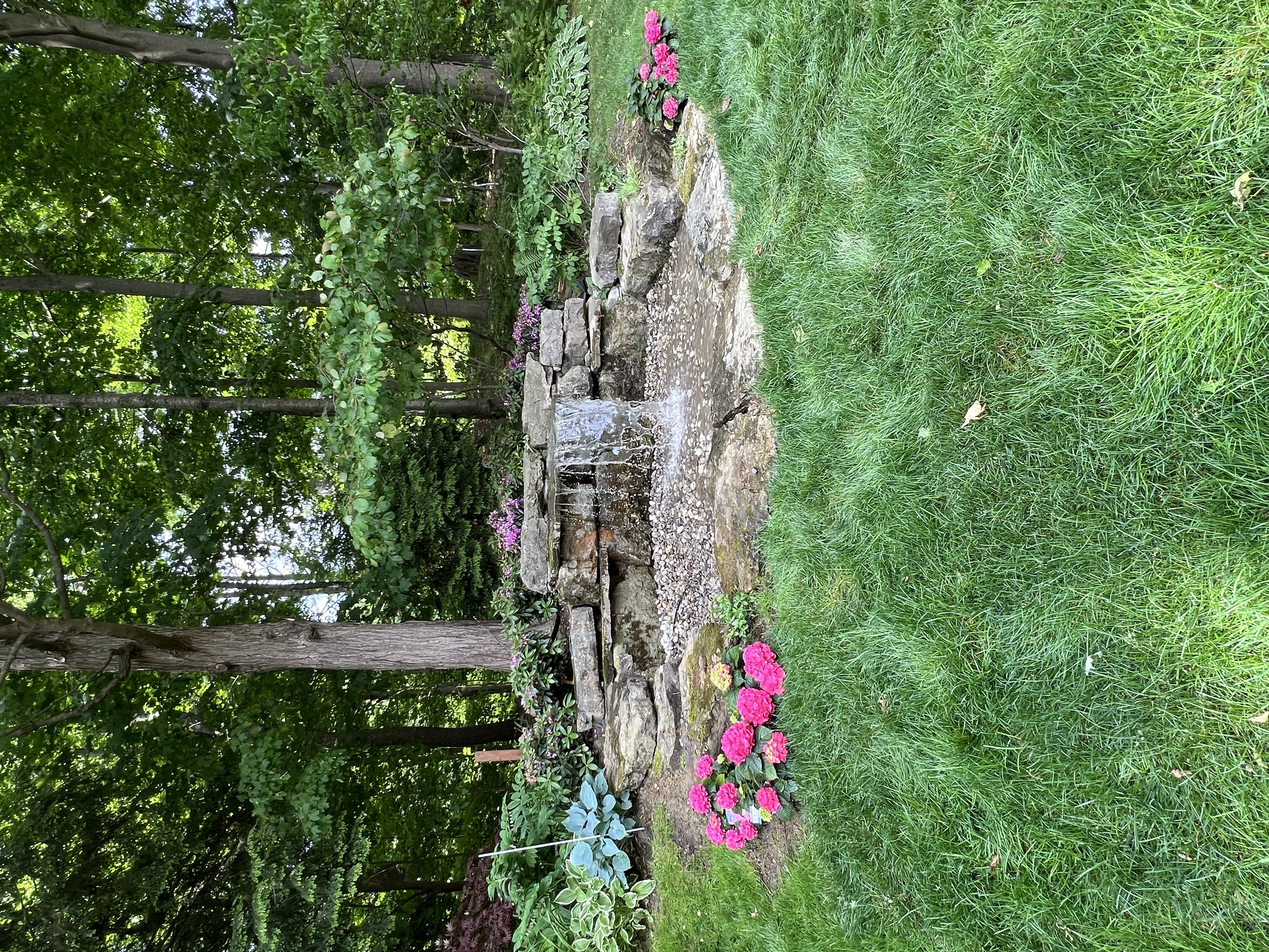 Rock garden by Total Landscaping Services